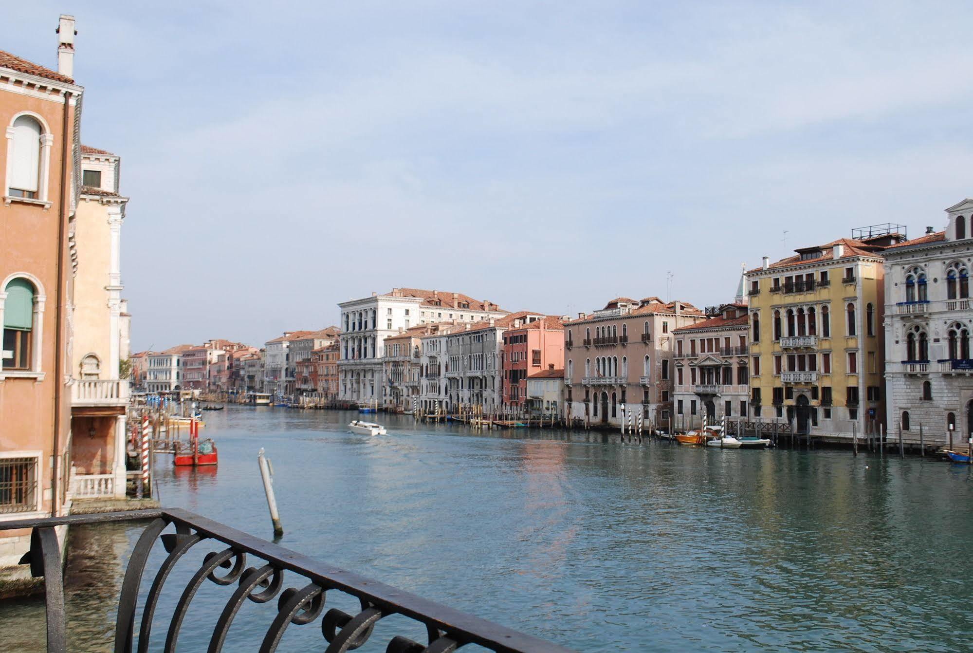 Hotel Palazzo Barbarigo Sul Canal Grande Venedig Exteriör bild